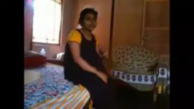 Hot bangla bhabhi rima showing boobs secretly