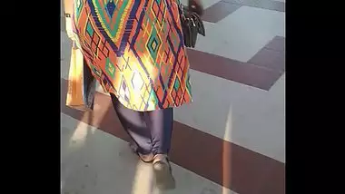 Big Indian aunty ass walking