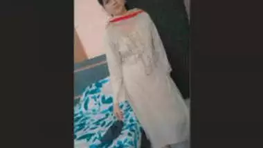 Cute Desi Girl Showing Her Boobs on VIdeo Call