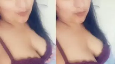 Beautiful Sexy Paki Milf Showing And Rubbing Pussy 6 New Clip