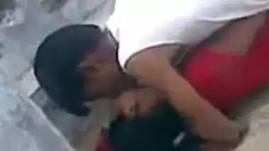 Desi Colg Lovers Sex in Open Secretely Recorded by Classmates wid Audio