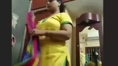 380px x 214px - Indian video Mature Aunty Changing Cloths