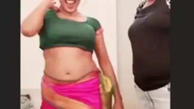 Indian video Sharanya Jit Kaur Hot Dance In Shooting Shot