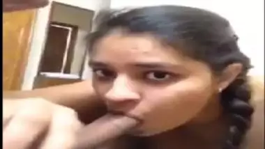 Maharashtra Women Sex - Indian video Maharashtra Geetha Bhabhi Blowjob Sex Video