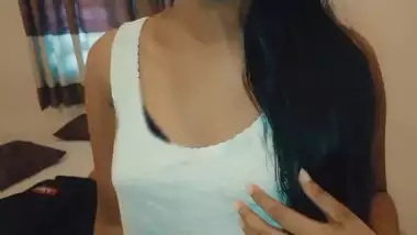 Beautiful girl in sri lanka - ?? ????? ?? ?????