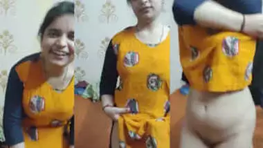 Sudithar Girls Removing Dress - Indian video Uncle Removing Clothes Of Aunty