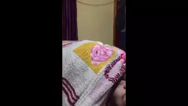 380px x 214px - Indian video Fucking My Young Wife Under Blanket