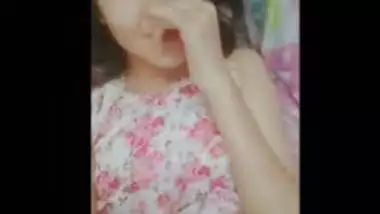 Paki Girl Boobs Selfie Video to Lover