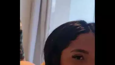 ?ndia Safadinha