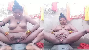Village desi wife nude bath and vagina viral show