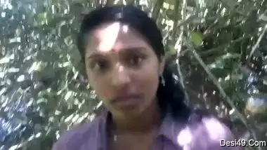 Jealous BF will Desi GF so she wants quick sex in jungle