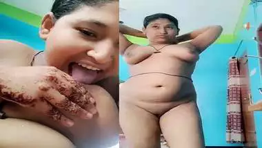 Chubby Bengali girl naked boob licking viral xxx