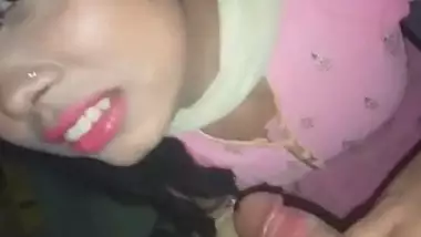 Desi blowjob ? Bangladesi randi sucking lund