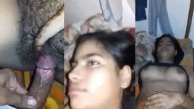 A guy fucks a village girl?s hairy pussy in the desi porn